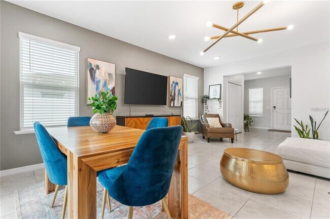 Photo - 893 NW 252 Dr