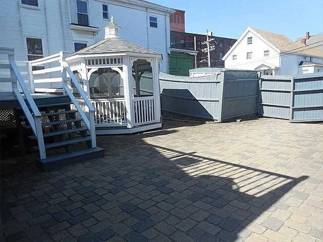 Photo - 122 Central St Unidad 1R