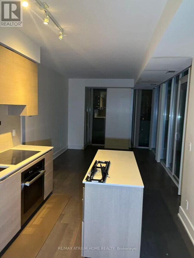 Photo - 200 Bloor St W Unité 1106