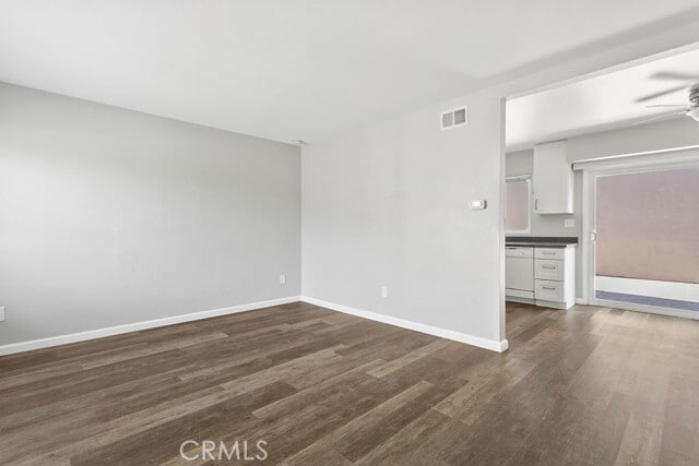 Photo - 33542 Street of the Blue Lantern