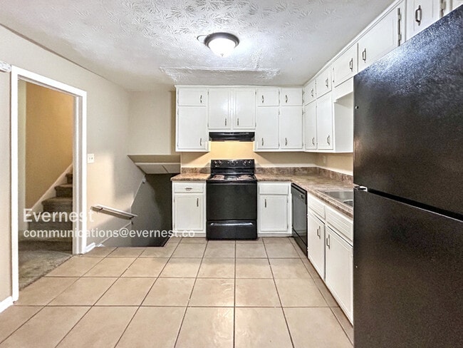 Photo - 3780 Cedar Hurst Way