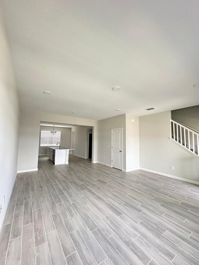 Photo - 1359 Mount Royal Dr