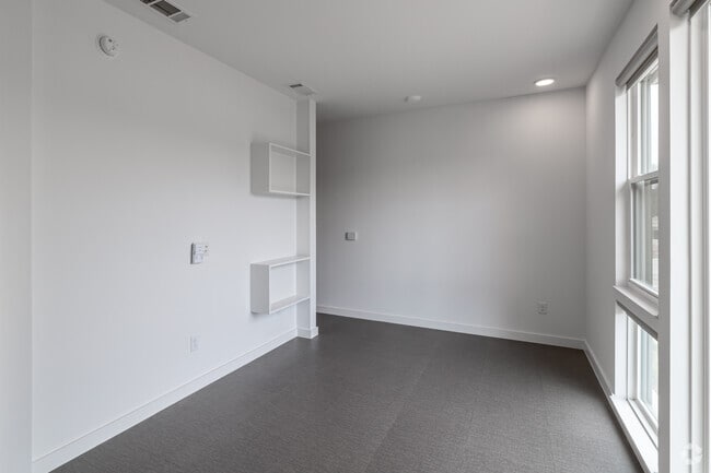 Richland 0/1 Living Room - South Yard Lofts