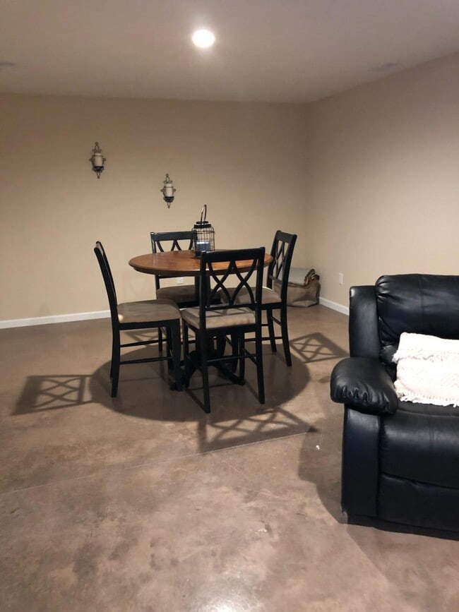Photo - 518 Q Ave
