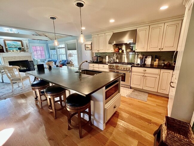 Photo - 7 C Caleb's Ln