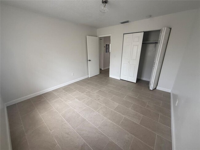 Photo - 7517 Lakeshore Dr