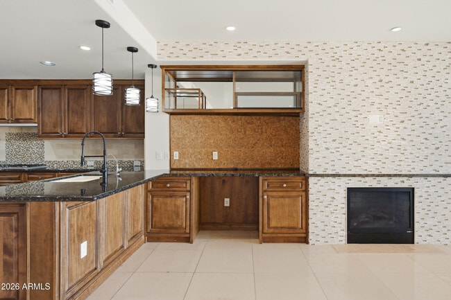 7175 E Camelback Rd Unit 707