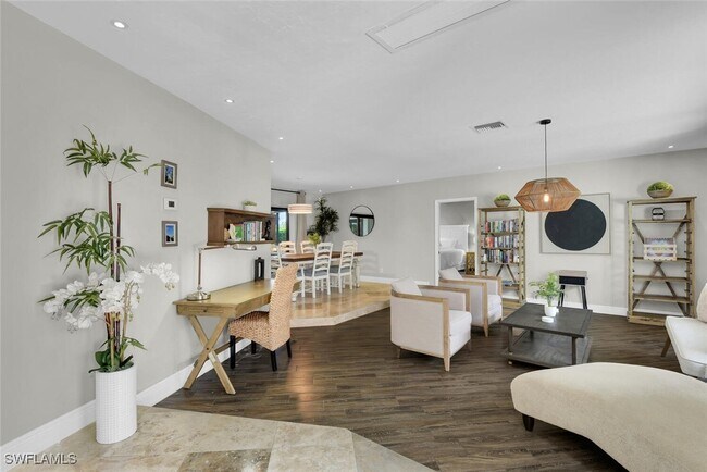 Photo - 167 Torrey Pines Point