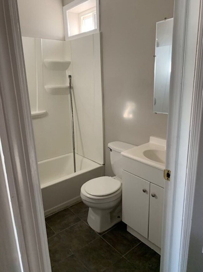 Photo - Charming Beautiful One Bedroom Apartment Unit 2nd Floor