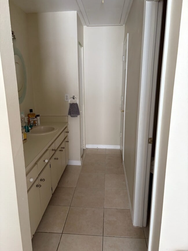 Photo - 2928 Bradley Ct