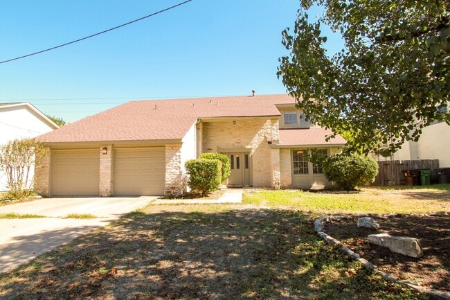 Building Photo - Updated 4 Bedroom • 2.5 Bath • West Round Rock • Downstairs Primary Suite • Two Living Areas • La...