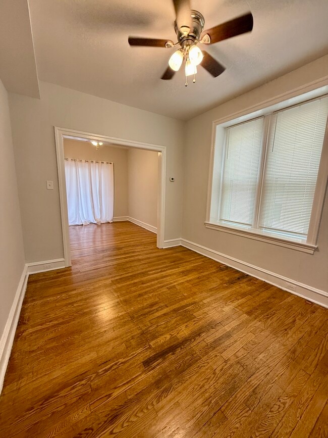 Building Photo - 106 Forrest Ave Unit 1