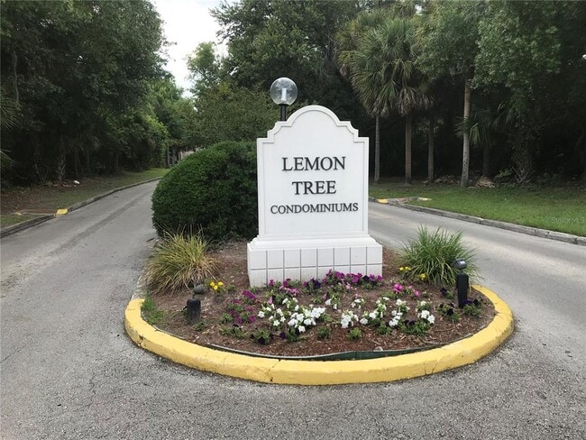 Building Photo - 2634 Lemon Tree Ln Unit H