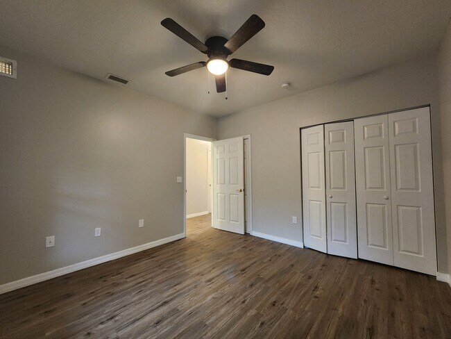 Photo - 2 Bedroom 2 Bath Remodeled Unit with a Bal...