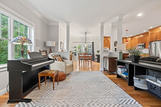 Photo - 2 Summer Hill Cir