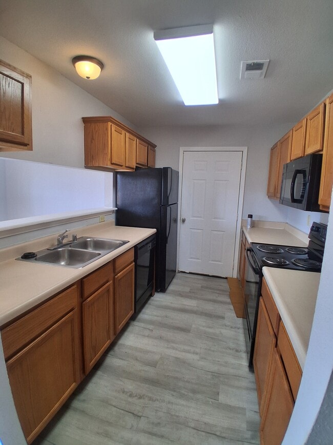 Photo - 32 Cypress Ave