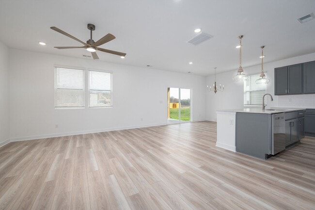 Photo - Spacious Old Hickory Townhome with Loft & Walk-In Closets