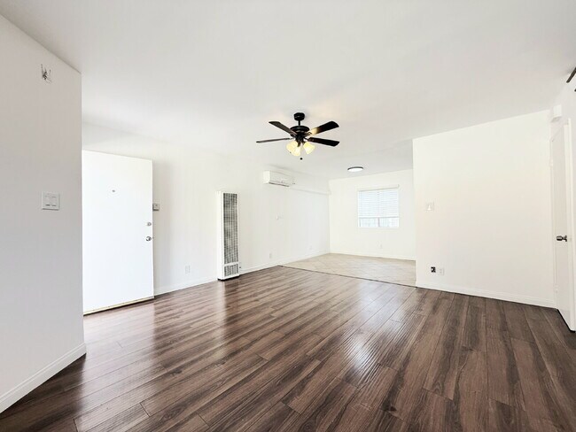 Photo - 1343 W 36th St Unit 1343 west 36th street