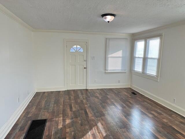 Photo - 897 2nd St NE