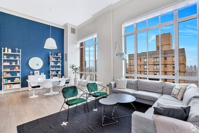 Building Photo - 200 E 95th St Rental