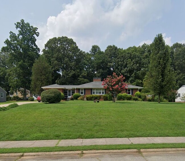 Photo - 1403 Spry St House