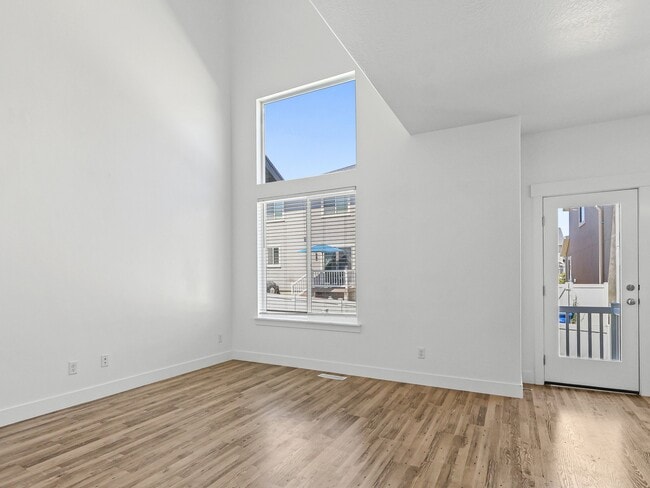 Photo - 3922 W 1650 N
