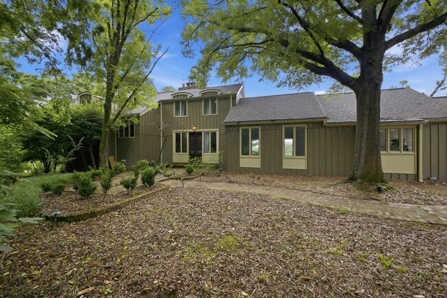 Building Photo - 5612 Stanford Ct
