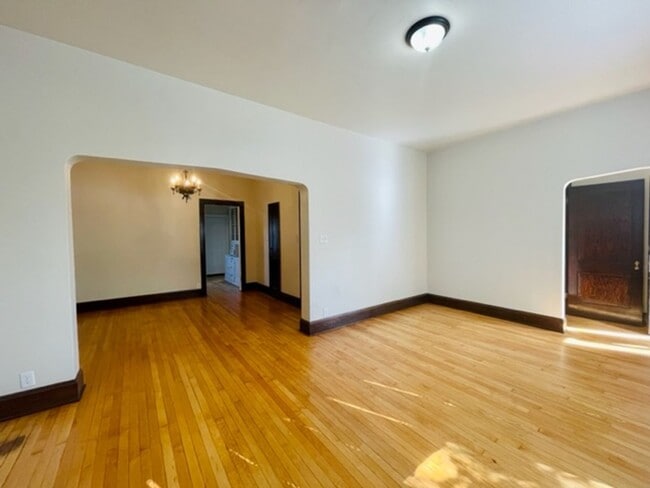 Photo - 303 N Quincy St Unit 303
