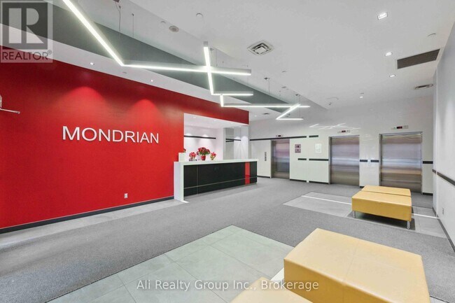 Photo - 324 Laurier Ave W Unité 714