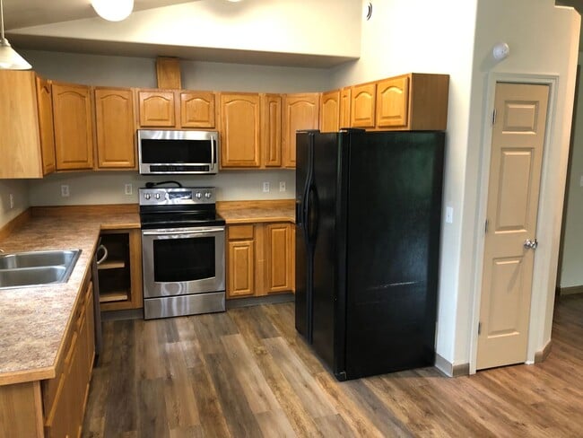 Photo - Century 21 Gold Rush - 3 bed, 2 bath (North Pole)