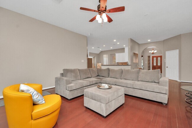 Photo - 23939 River Pl Dr