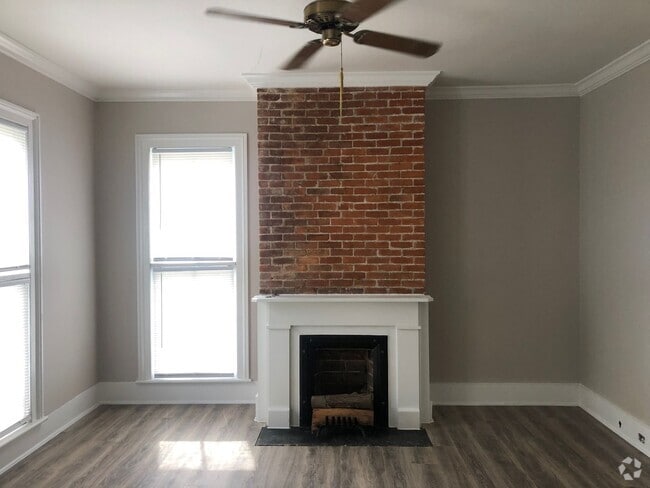 Building Photo - 413 E Adams St Unit 413 Adams Rental