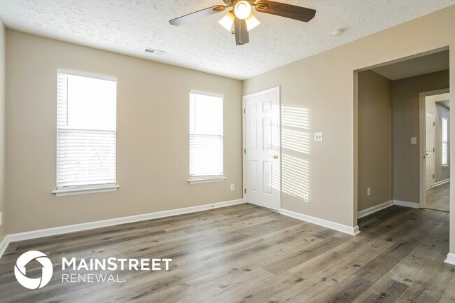 Photo - 1132 Penselwood Dr