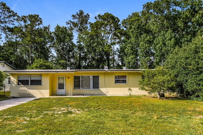 Building Photo - 7839 Lemans Dr Rental