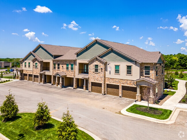 Building Photo - Vale Overland Park Rental