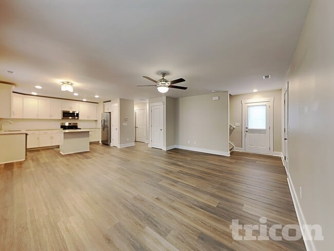 Photo - 417 Brookfield Dr