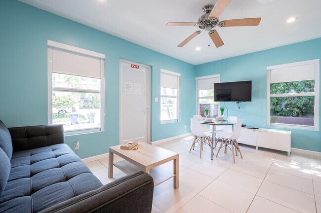 Photo - 334 Oregon St Unidad ID1312646P