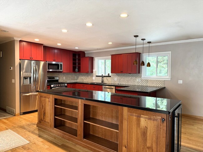 Photo - Great location in Park Meadows