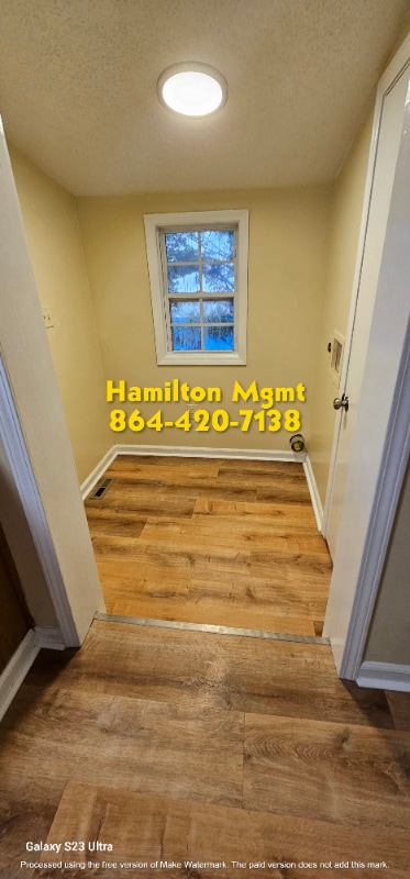 Photo - 203 W Beattie St