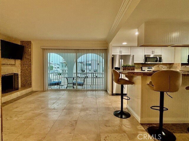 Photo - 904 W Balboa Blvd