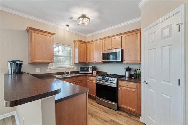 Photo - 145 Sunset Ln