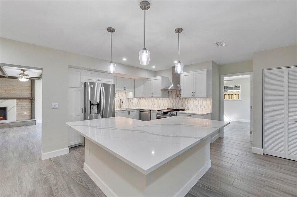4300 NW 3rd Ct