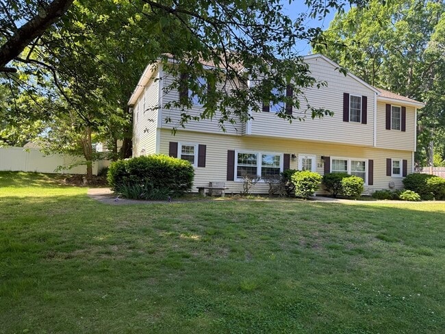 Photo - 28 Crestview Dr Unit LHS