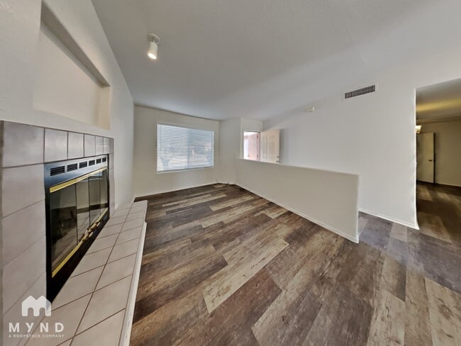 Photo - 4230 S Mayberry Pl