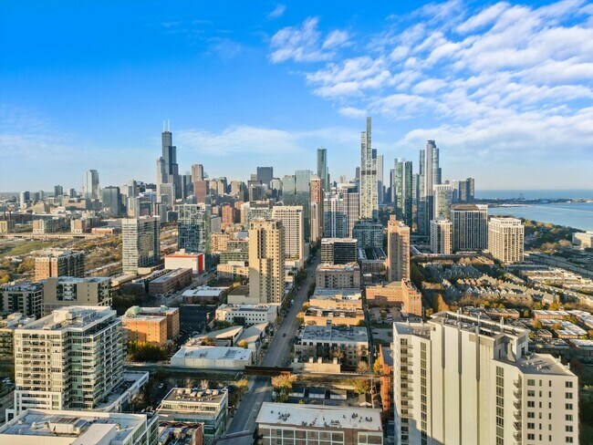 Photo - 1720 S Michigan Ave Unit 801