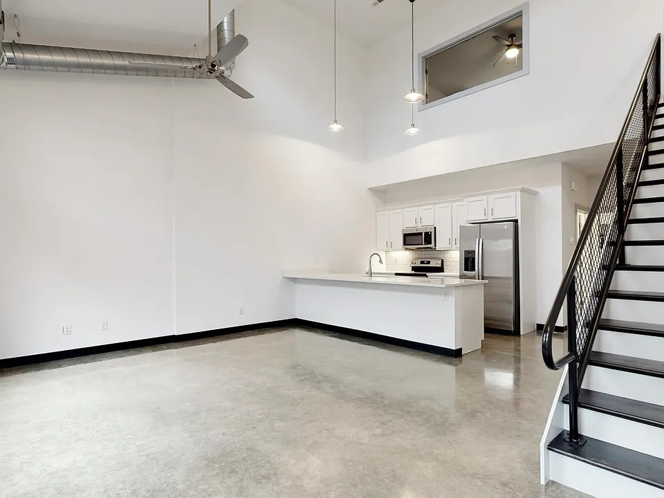 Photo - 10908 Cole Thompson Ln (Jeffersontown, KY)