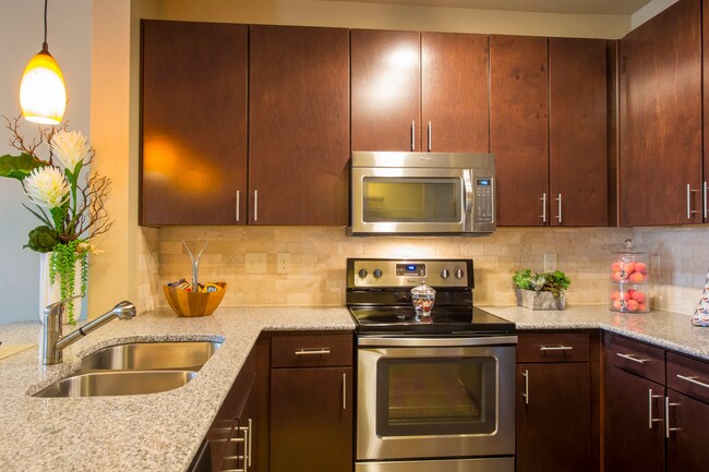 Photo - $1,000 off + $99 fee / 12-month leases! Unit NPO
