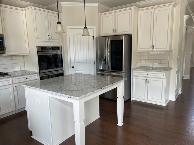 Photo - 5320 Austrian Pine Ct