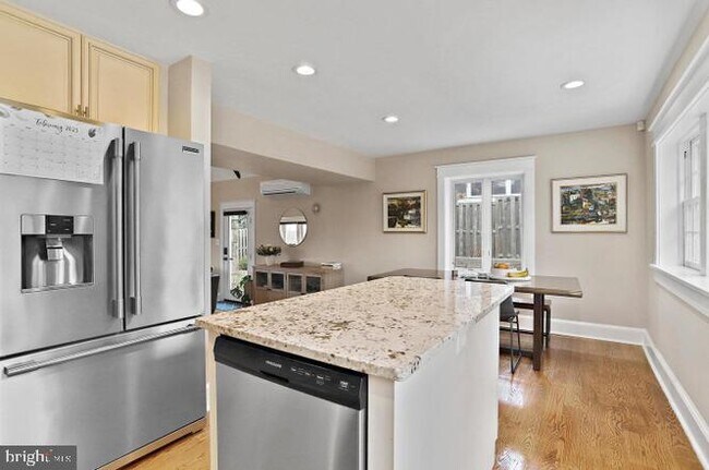 Photo - 2347 S Arlington Ridge Rd