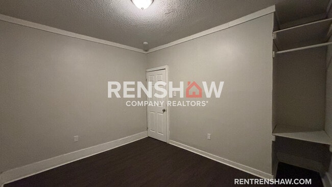 Photo - 689 Baltimore St